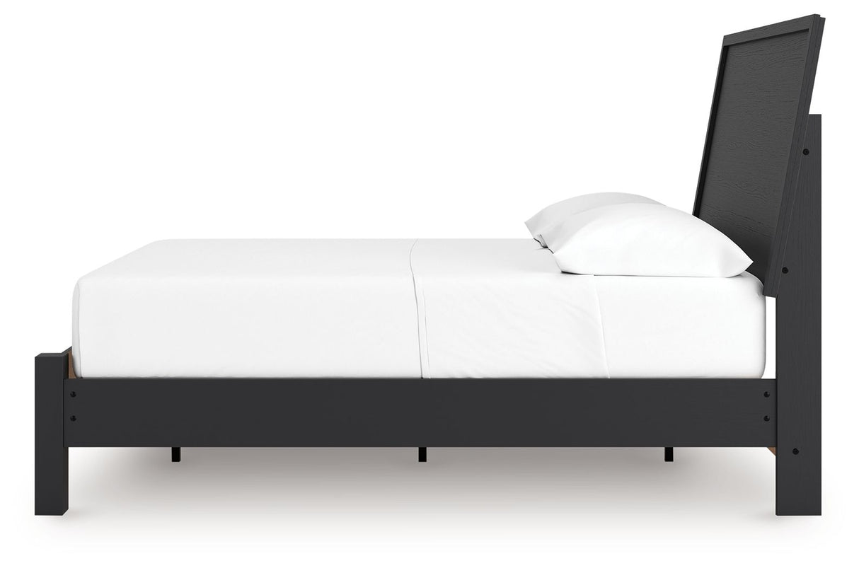 Danziar - Full Panel Bed With Low Footboard - Black