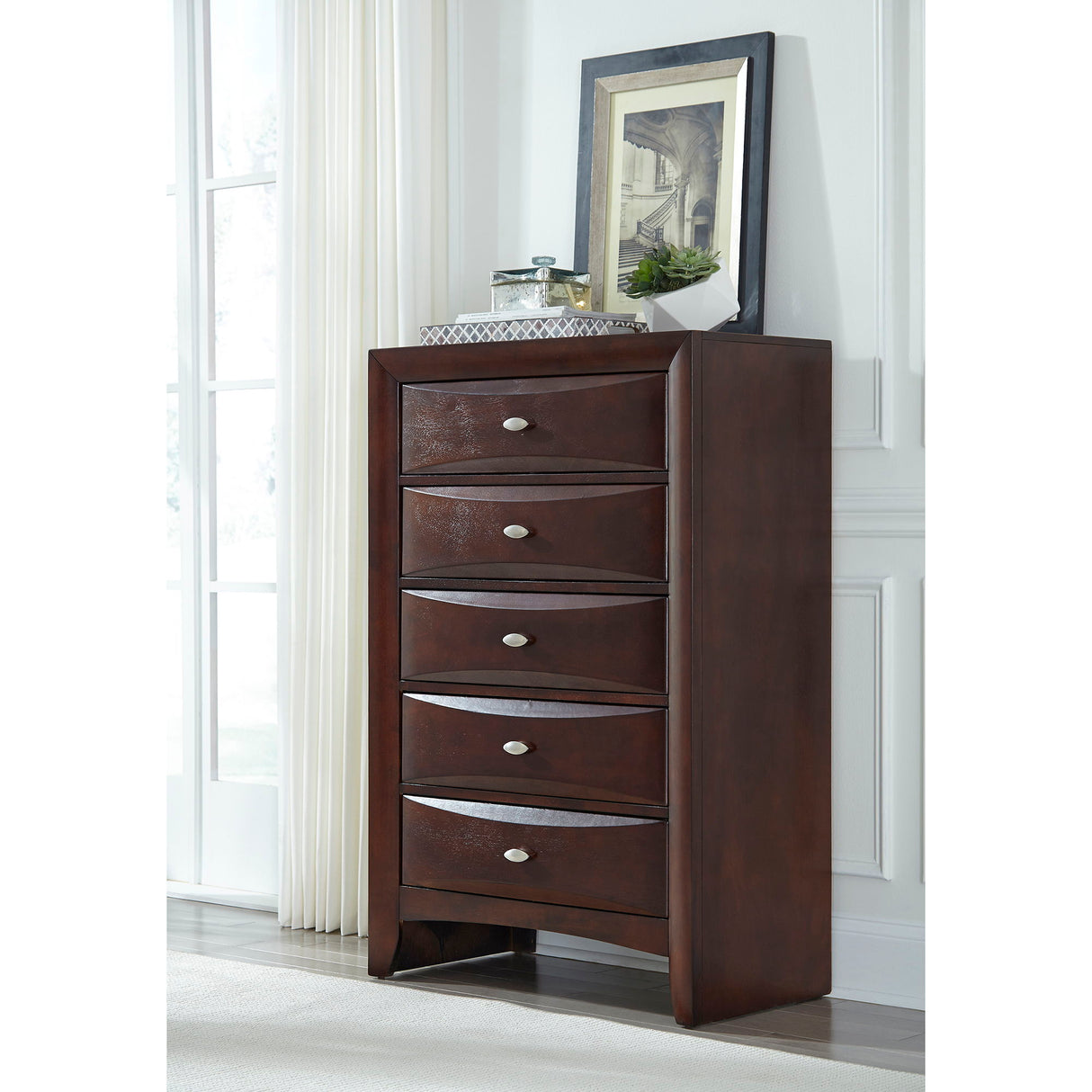 Lucille - Chest With Spacious Drawers