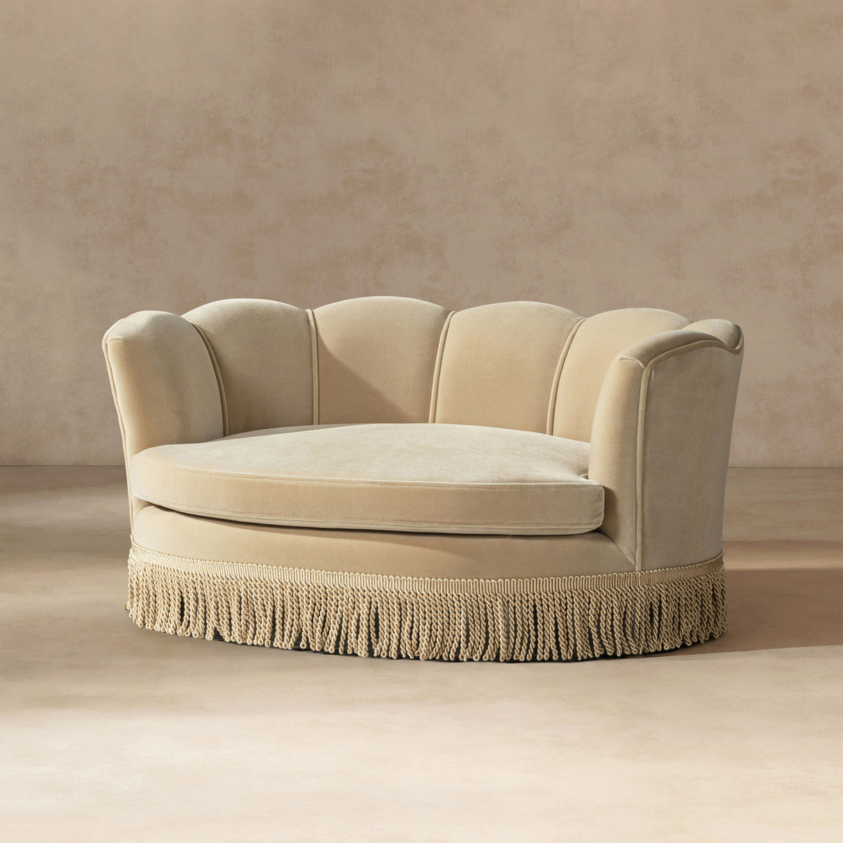 Clara - Scalloped Pet Sofa Bed