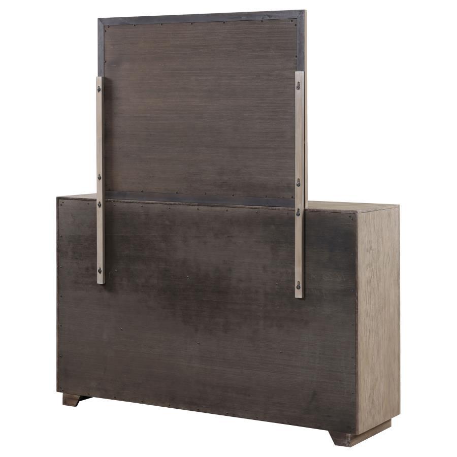 Kenora - 6-Drawer Dresser