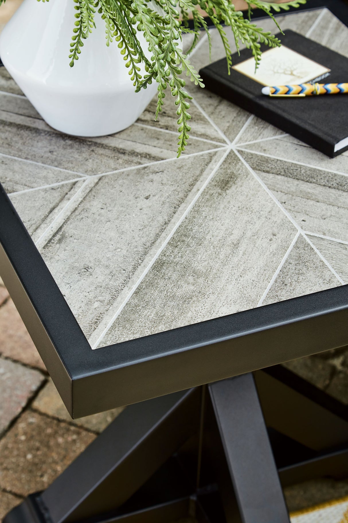Beachcroft - Square End Table by Signature Design by Ashley® | Bel Furniture