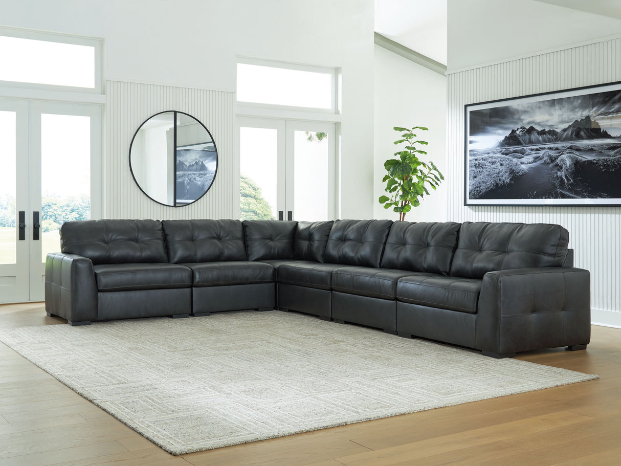 Brindley Pier - Sectional by Signature Design by Ashley® | Bel Furniture