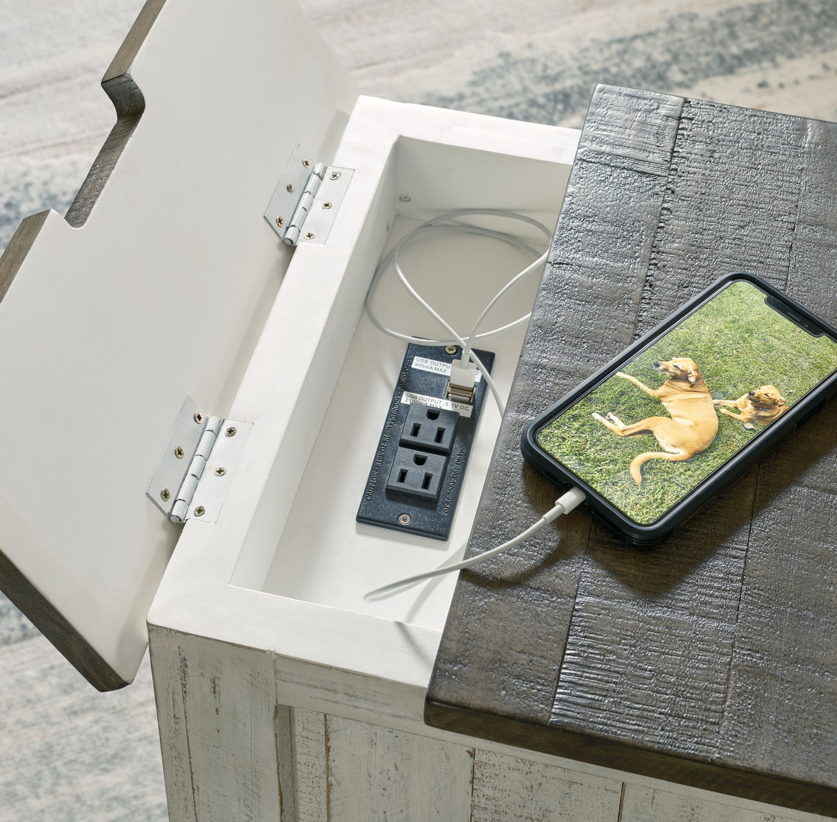 Havalance - White / Gray - Chair Side End Table by Signature Design by Ashley® | Bel Furniture