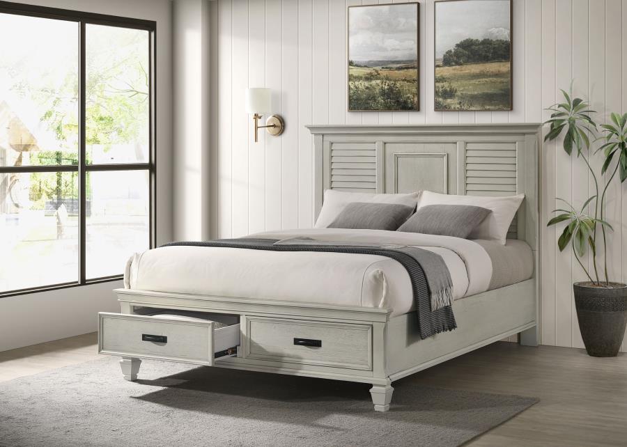 Franco - Wood Storage Panel Bed