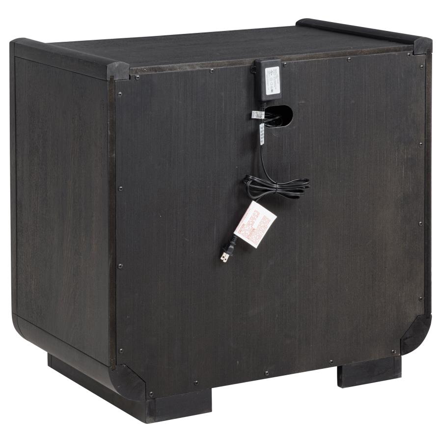 Leandro - Bedroom Set