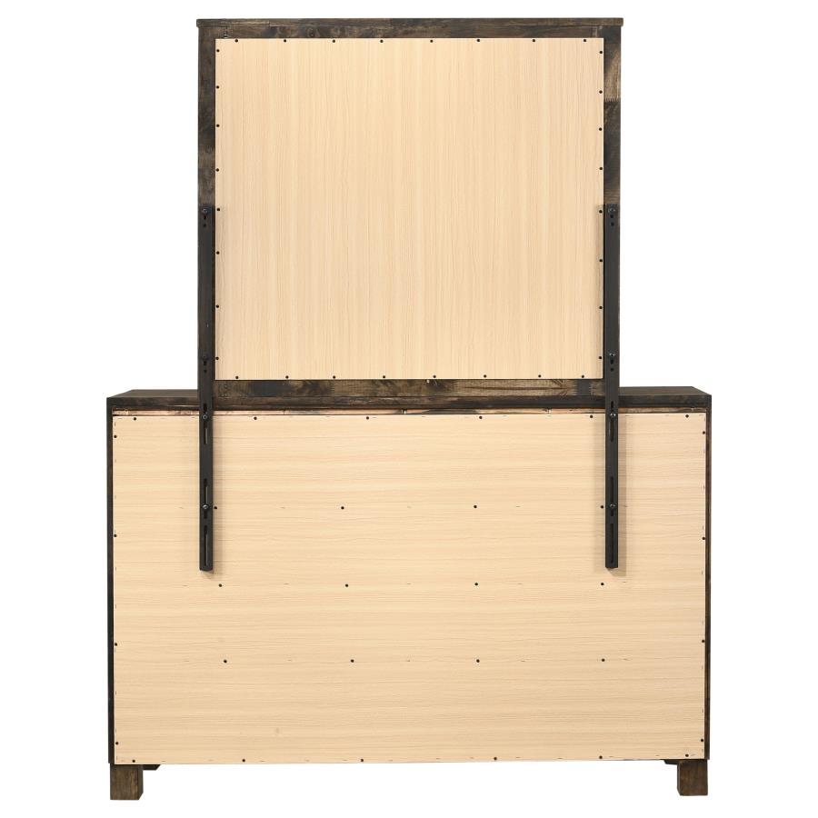 Woodmont - 8-Drawer Dresser
