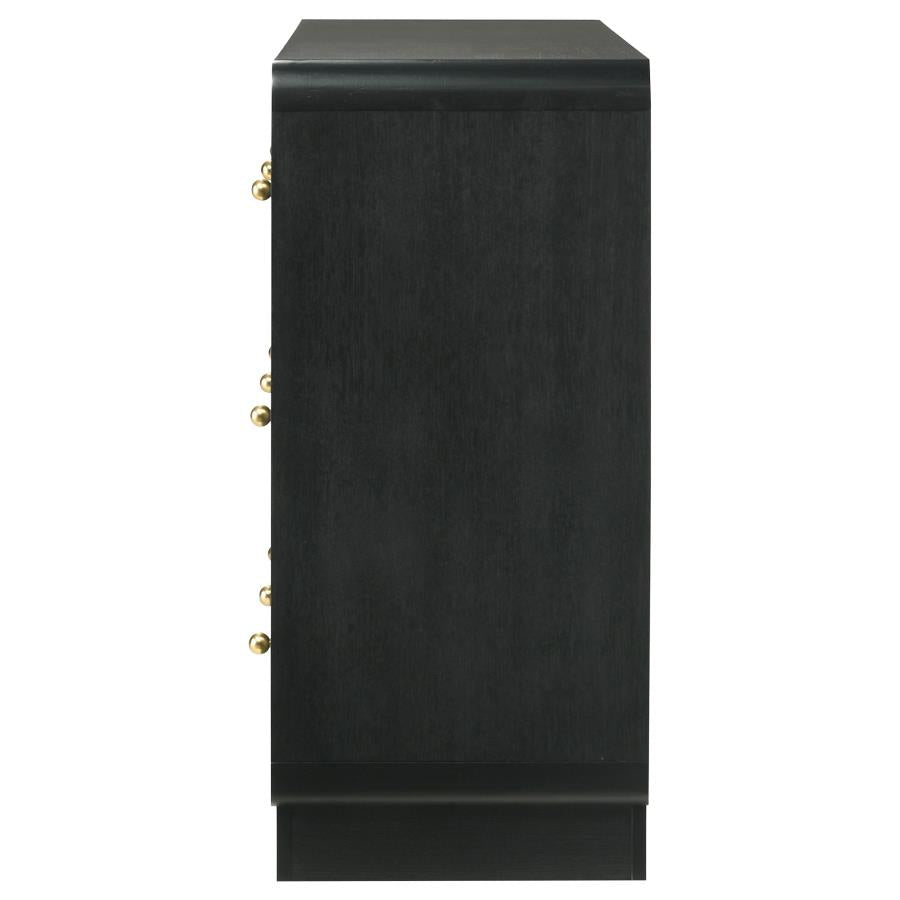 Cavelle - 6-Drawer Dresser