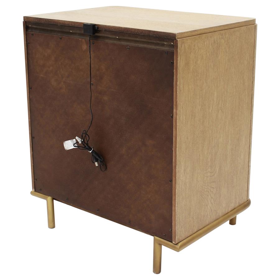 Arini - 3-Drawer Nightstand