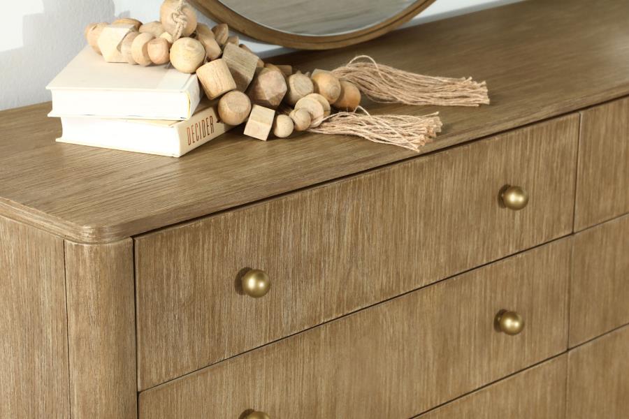 Arini - 8-Drawer Dresser