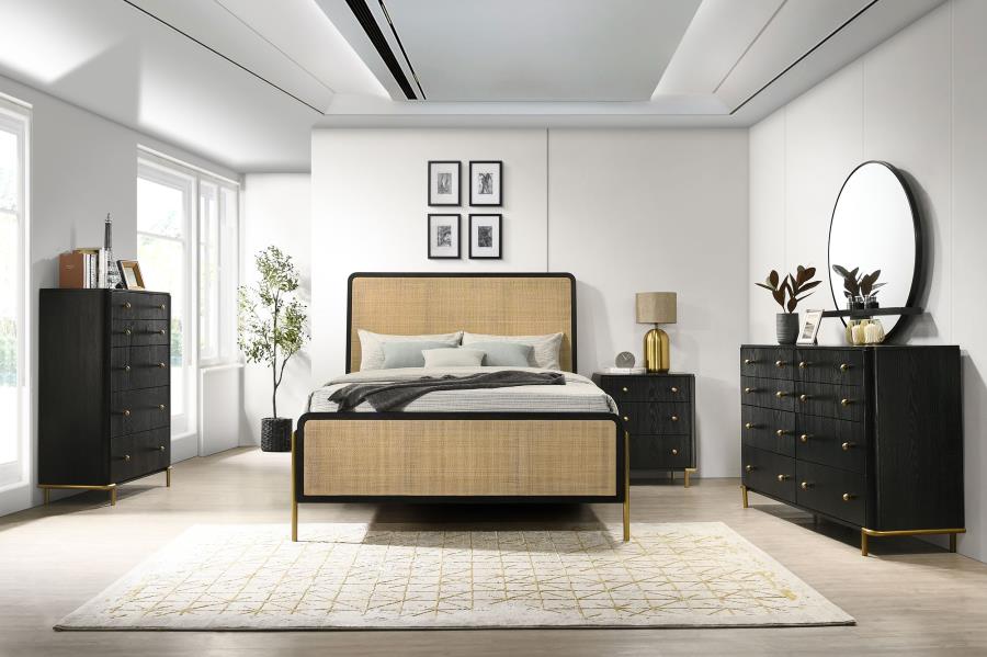 Arini - 8-Drawer Dresser