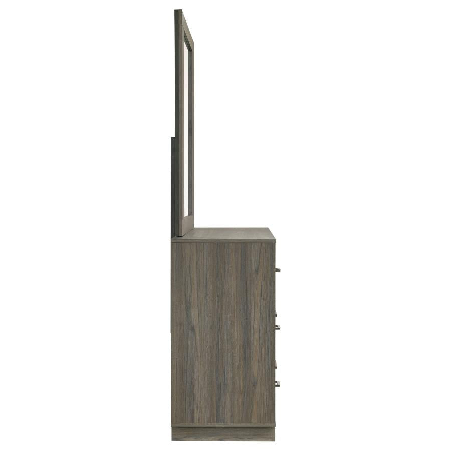 Fenwick - 9-Drawer Dresser