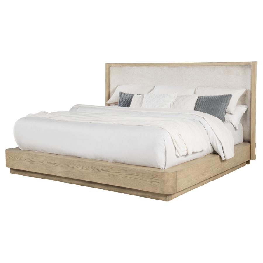 Kailani - Wingback Bed
