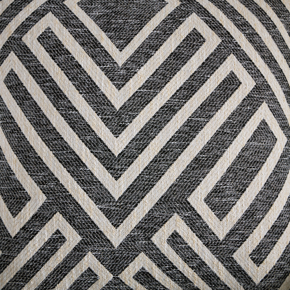 Koralynn - Sectional by Benchcraft® | Bel Furniture