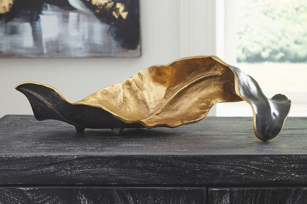 Melinda - Black / Gold Finish - Sculpture by Signature Design by Ashley® | Bel Furniture