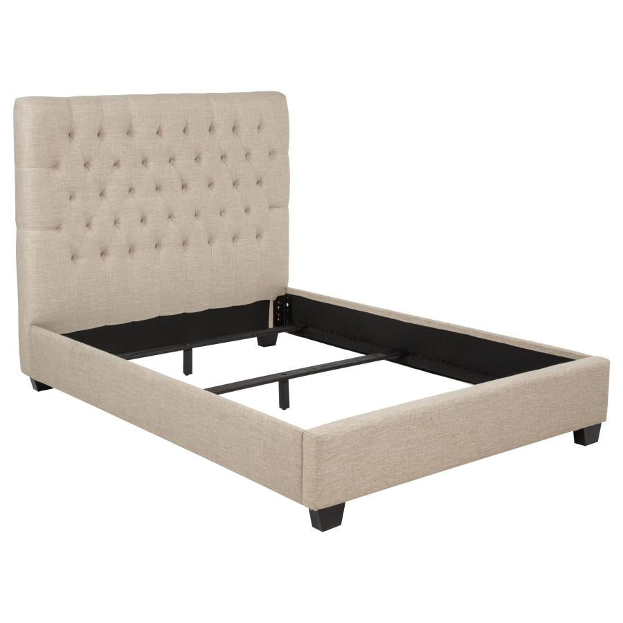Chloe - Upholstered Panel Bed