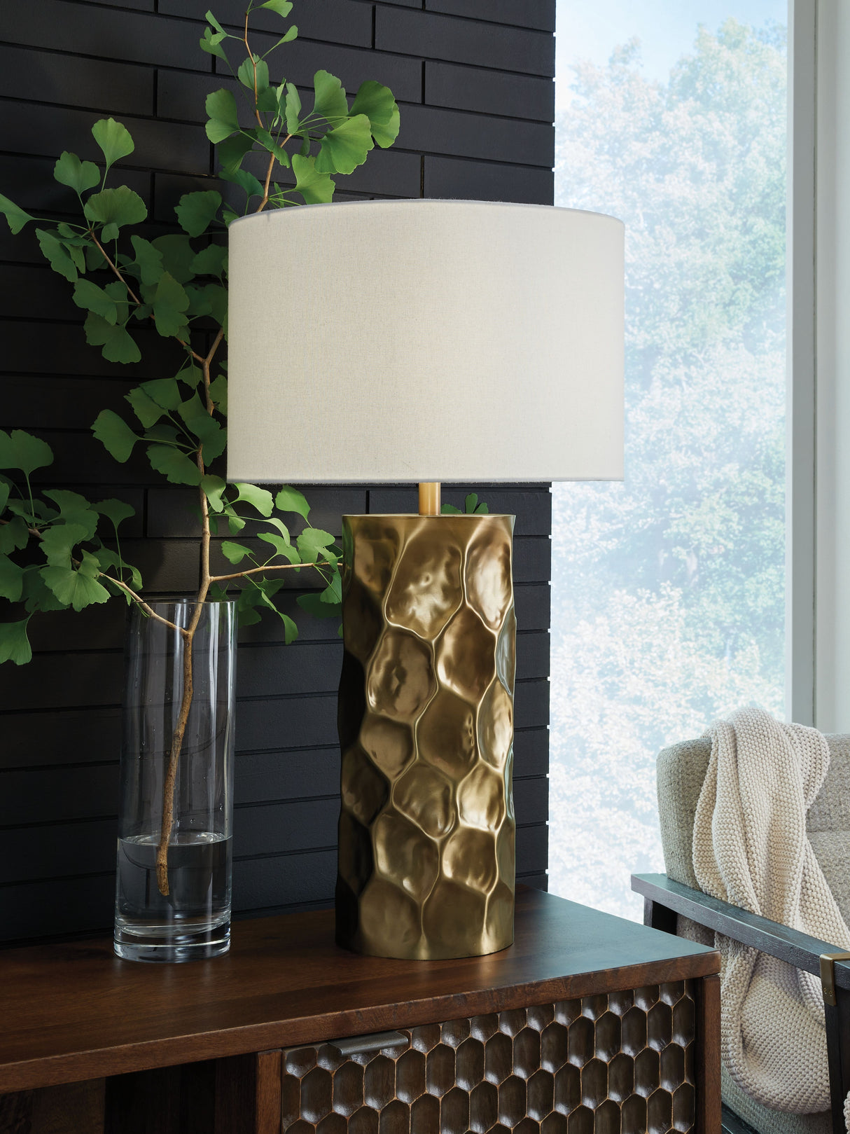 Marshawn - Gold Finish - Metal Table Lamp by Signature Design by Ashley® | Bel Furniture