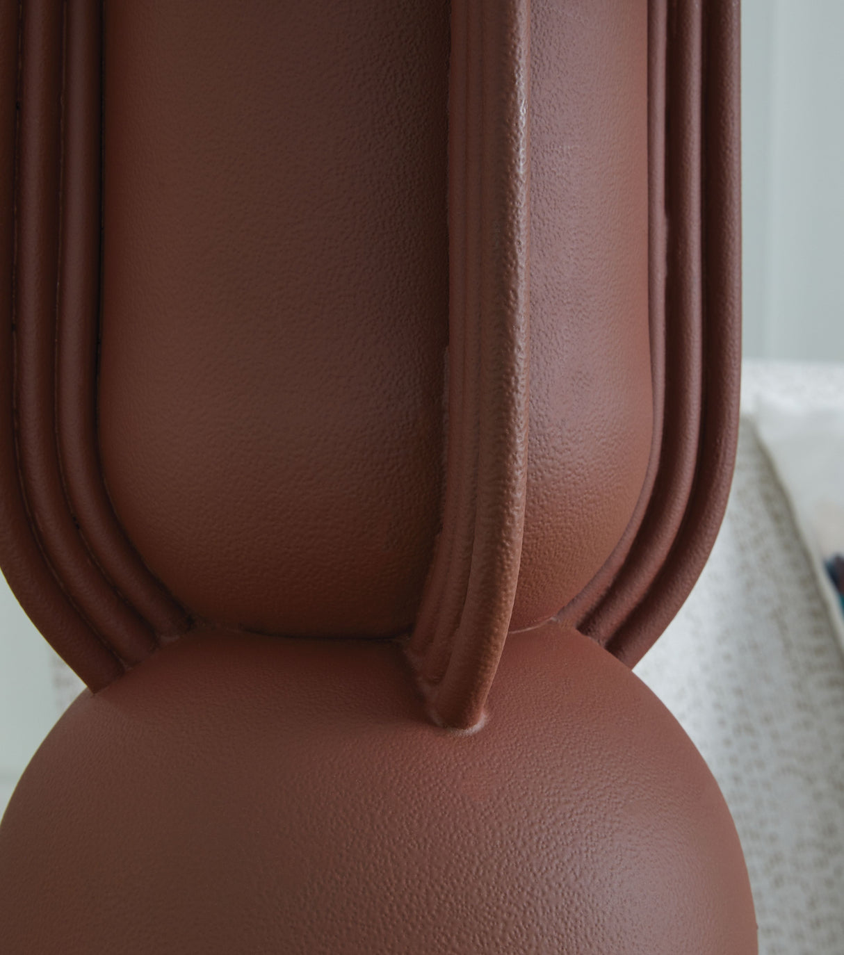 Rowandale - Brick Red - Metal Table Lamp by Signature Design by Ashley® | Bel Furniture