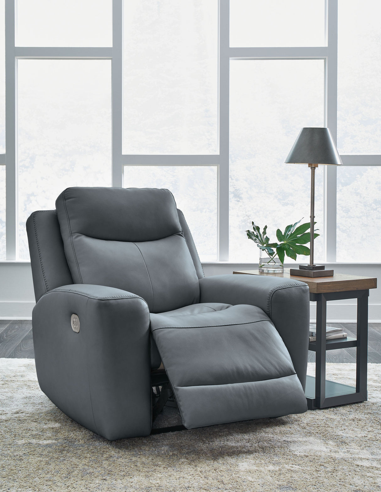 Mindanao - Pwr Recliner/Adj Headrest by Signature Design by Ashley® | Bel Furniture