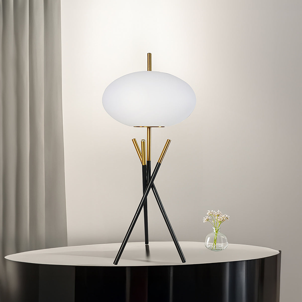 Table Lamp - Black / Gold by Crown Mark | Bel Furniture