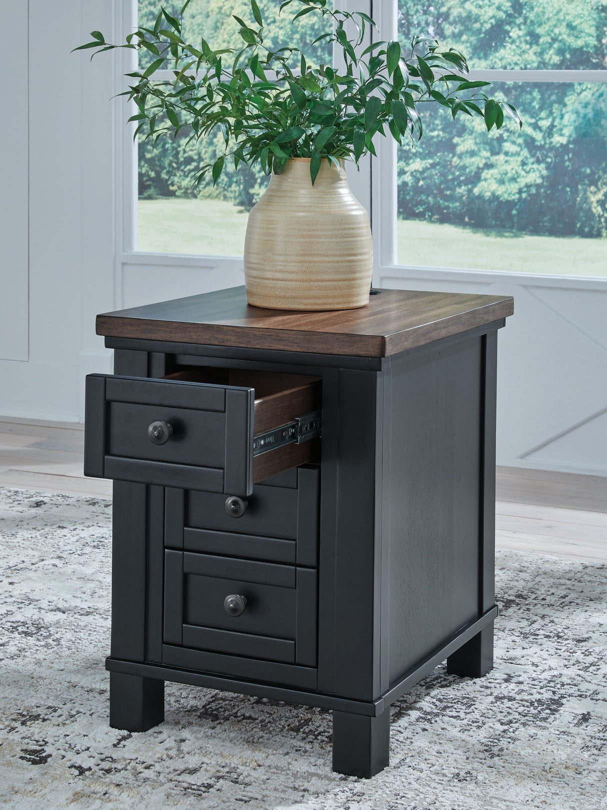 Wildenauer - Brown / Black - Chair Side End Table by Signature Design by Ashley® | Bel Furniture