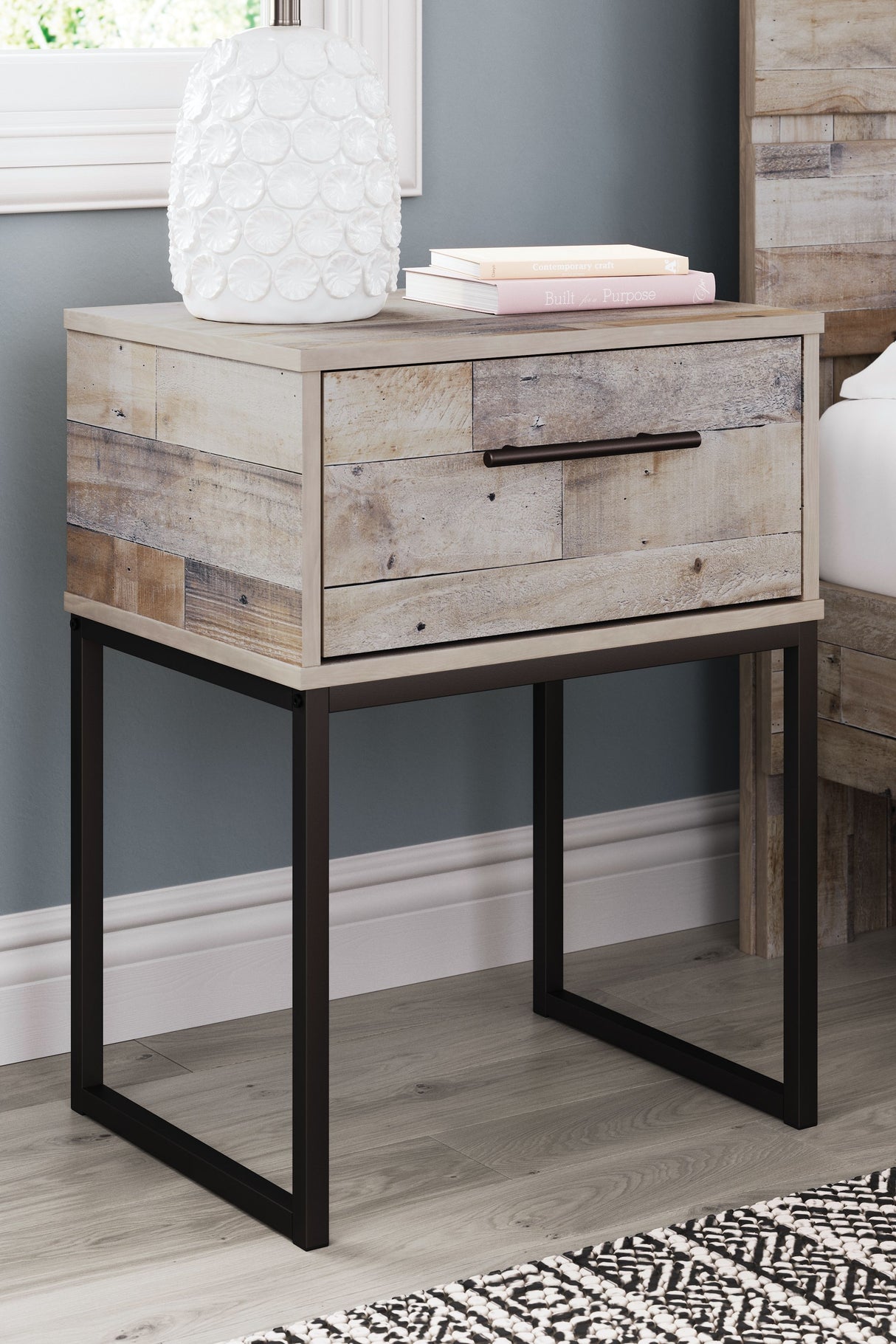 Neilsville - Whitewash - One Drawer Night Stand - Vinyl-Wrapped by Signature Design by Ashley® | Bel Furniture