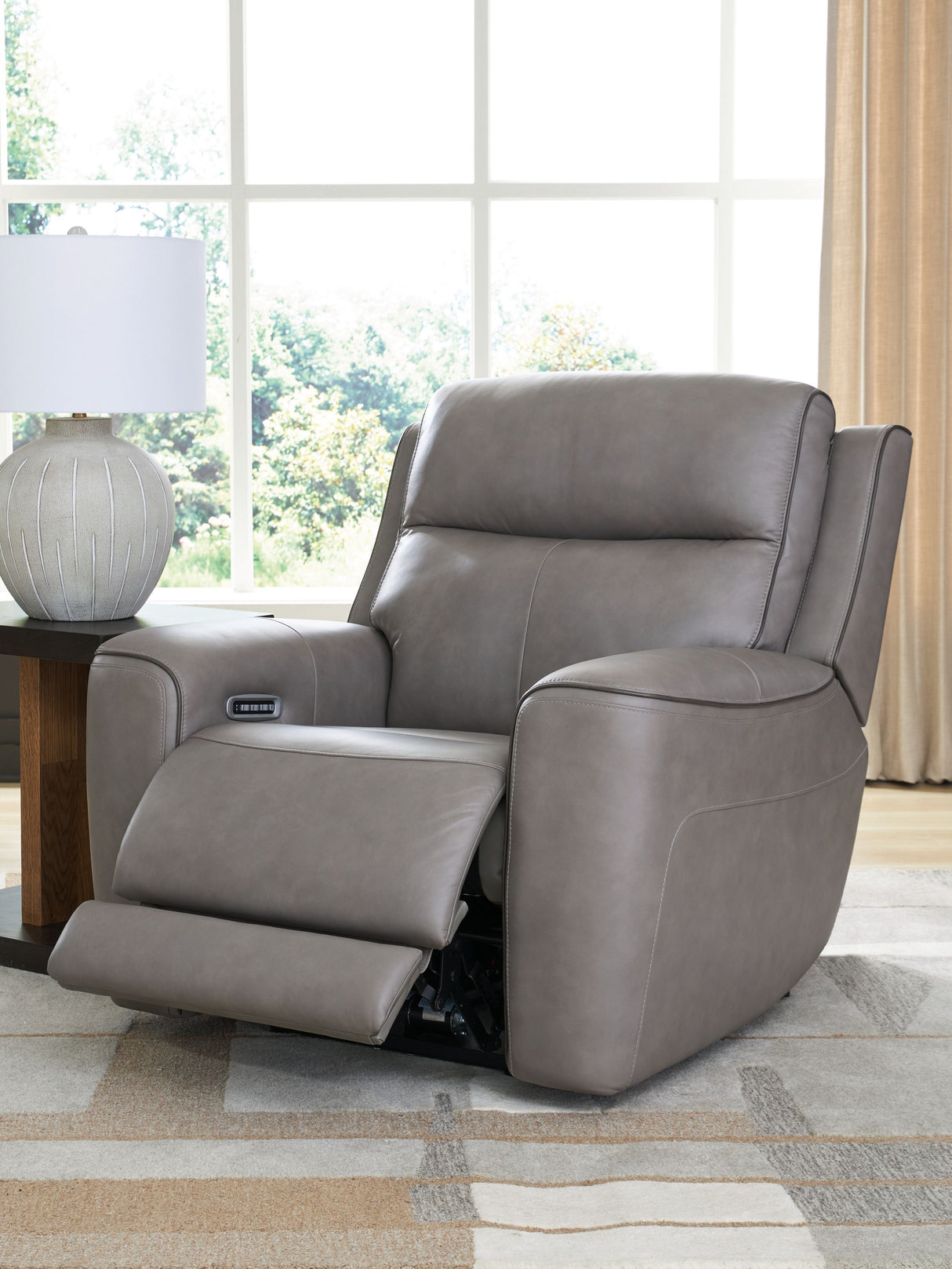 5Z-Comfort - Relaxation - Power Recliner With Adj Headrest by Signature Design by Ashley® | Bel Furniture