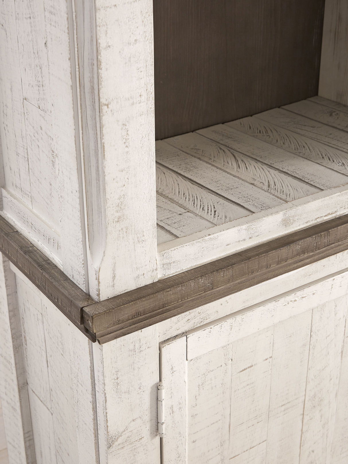 Havalance - Brown / Beige - 4 Pc. - Entertainment Center - 67" TV Stand by Signature Design by Ashley® | Bel Furniture