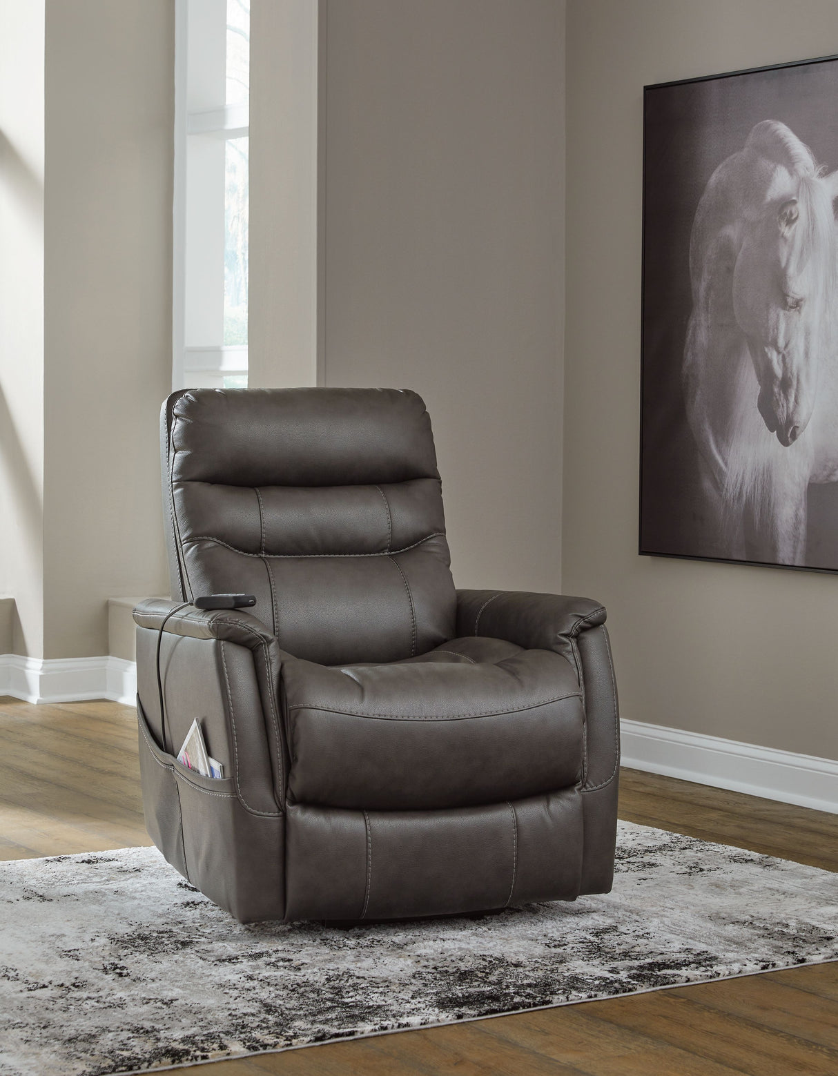 Strawbill - Power Lift Recliner by Signature Design by Ashley® | Bel Furniture
