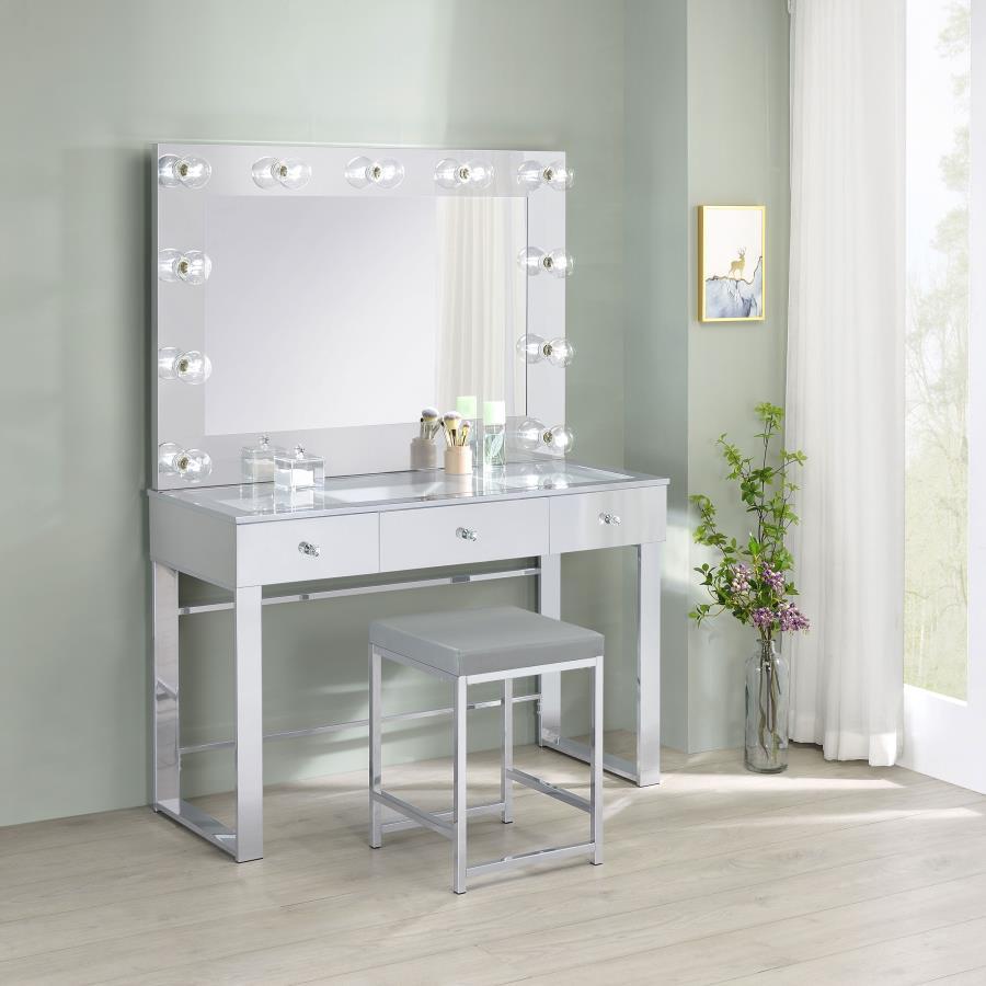 Umbridge - 3-Drawer Vanity Set With Lighting - Chrome And White by CoasterEssence | Bel Furniture