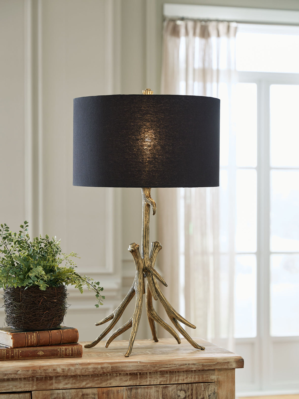 Josney - Antique Gold Finish - Metal Table Lamp by Signature Design by Ashley® | Bel Furniture