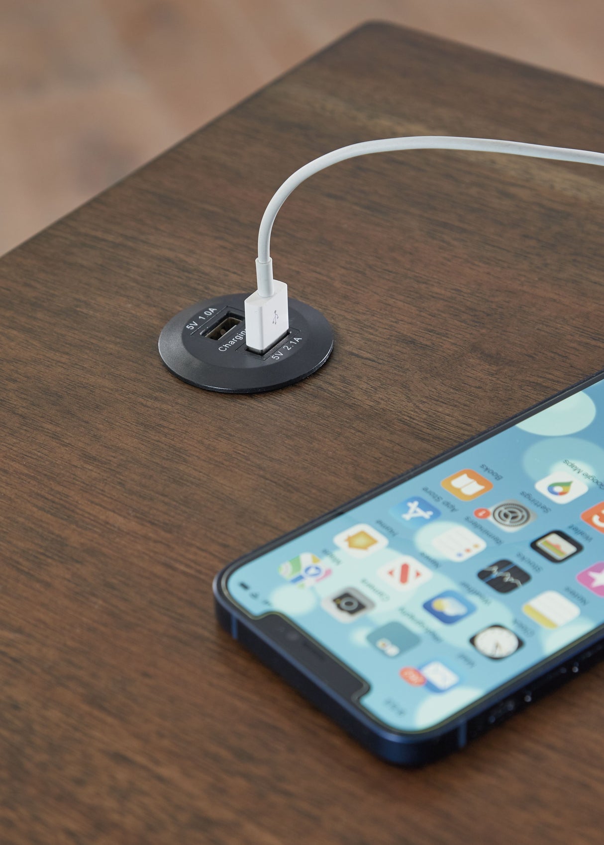 Moriville - Grayish Brown - Chair Side End Table by Signature Design by Ashley® | Bel Furniture