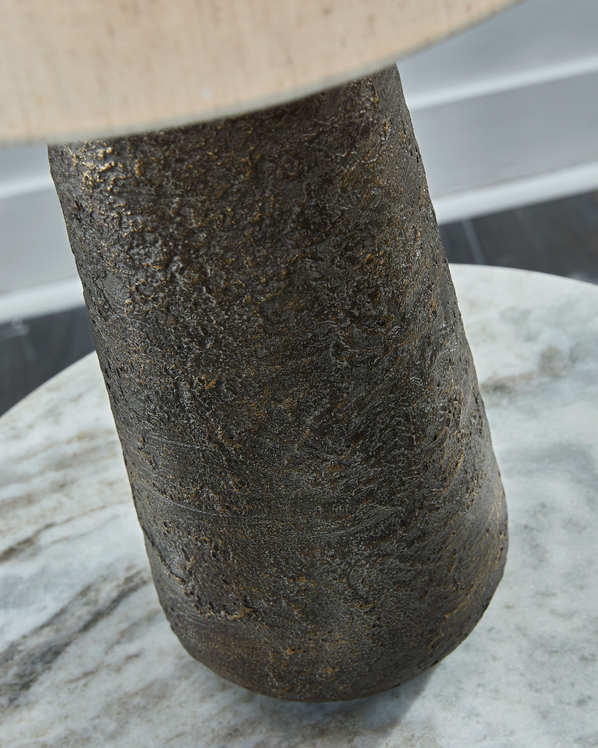 Chaston - Metal Table Lamp (Set of 2) by Signature Design by Ashley® | Bel Furniture