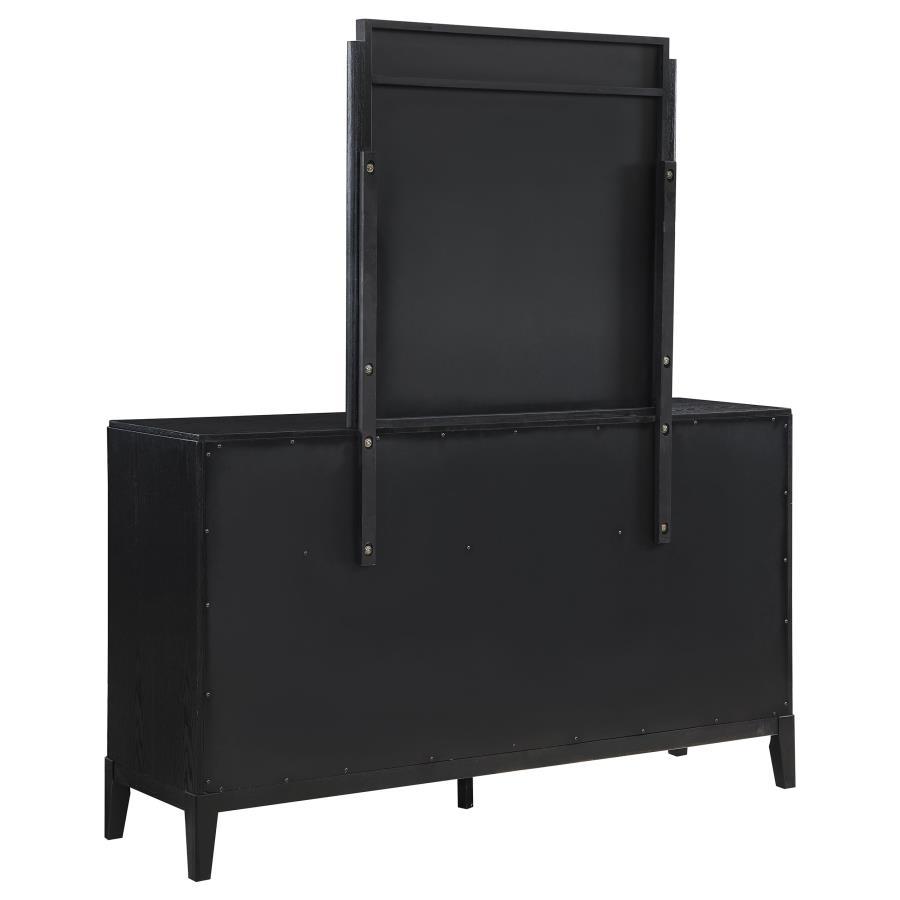 Brookmead - 8-Drawer Dresser