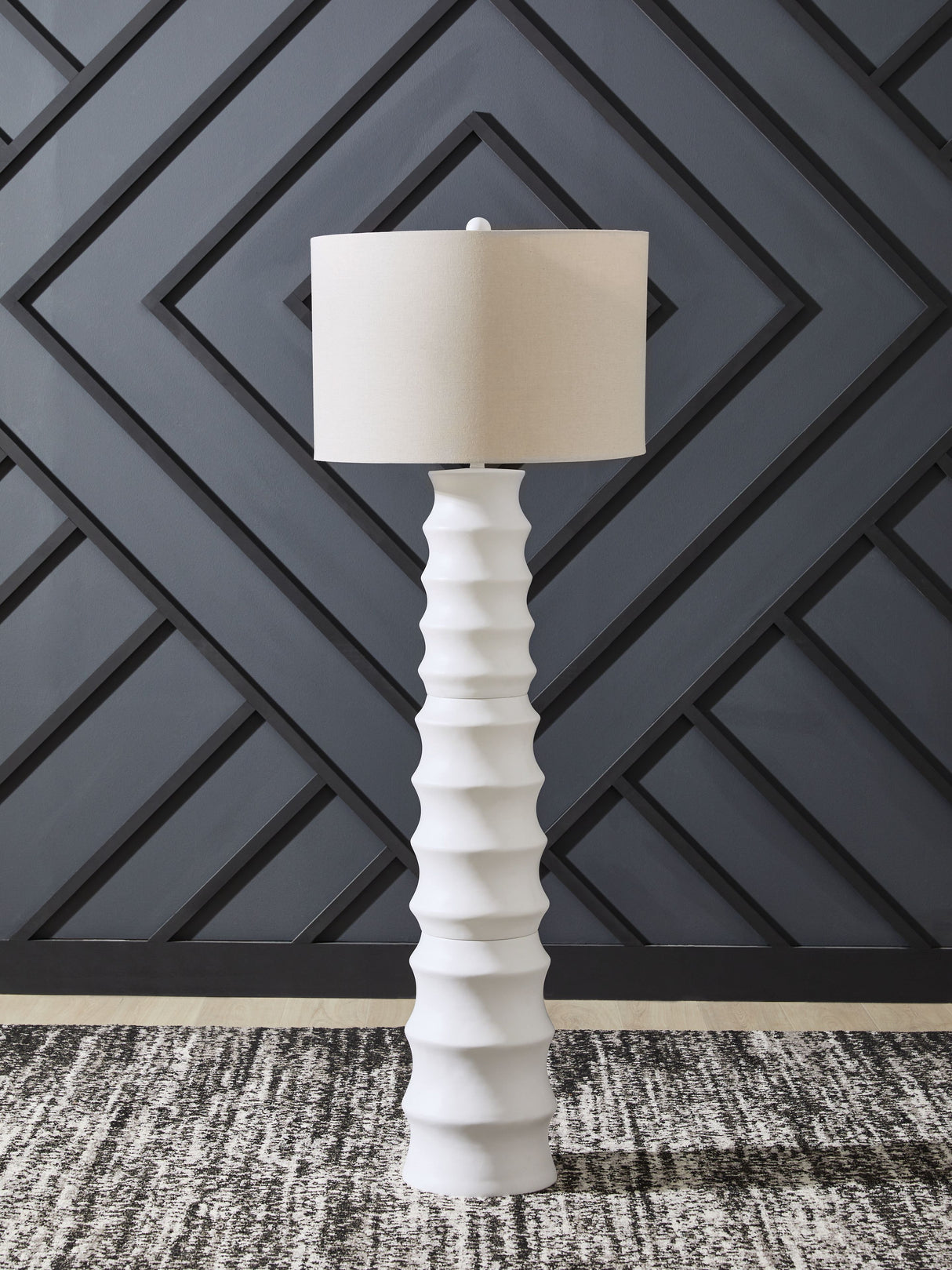Veraleigh - Poly Lamp by Signature Design by Ashley® | Bel Furniture