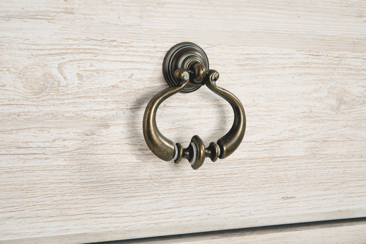 Willowton - Sleigh Bedroom Set by Signature Design by Ashley® | Bel Furniture