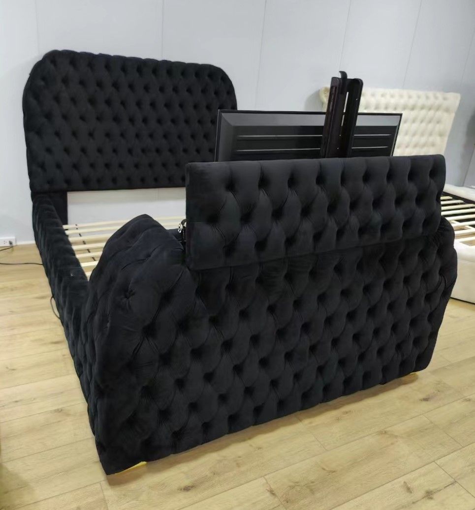 Natalia - Bed by Crown Mark | Bel Furniture