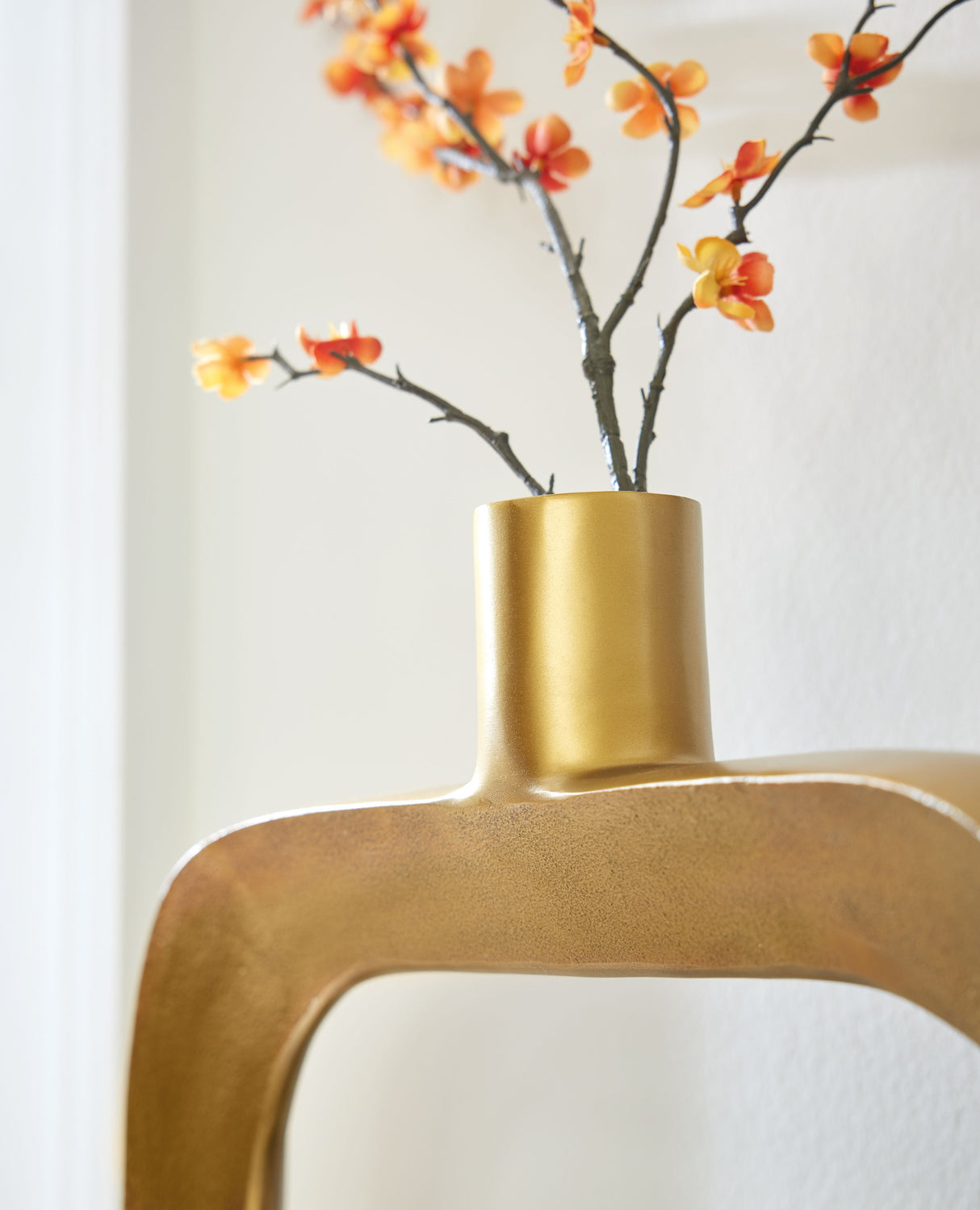 Lawtonville - Vase by Signature Design by Ashley® | Bel Furniture