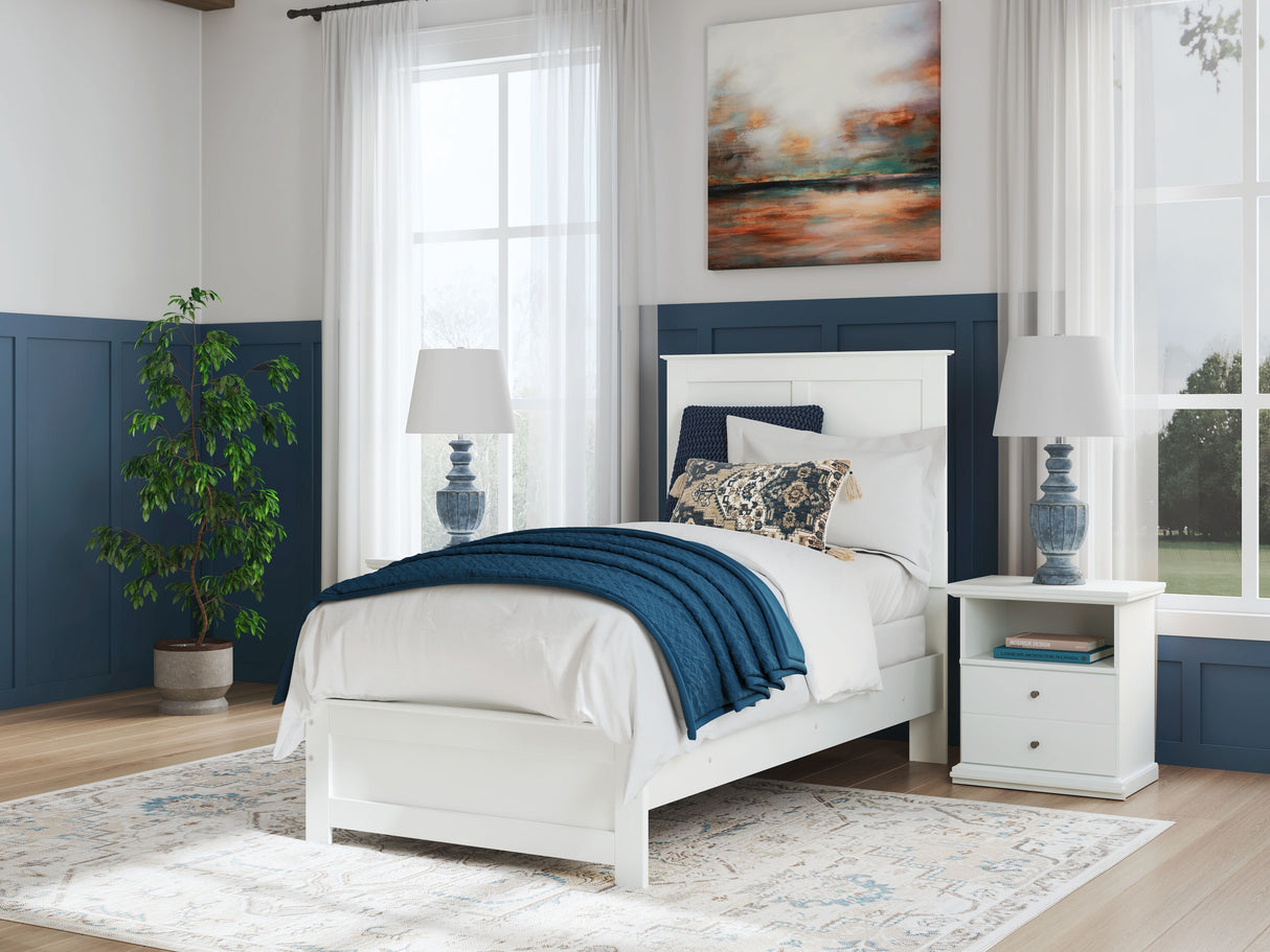 Bostwick Shoals - Panel Bed With Framed Footboard by Signature Design by Ashley® | Bel Furniture