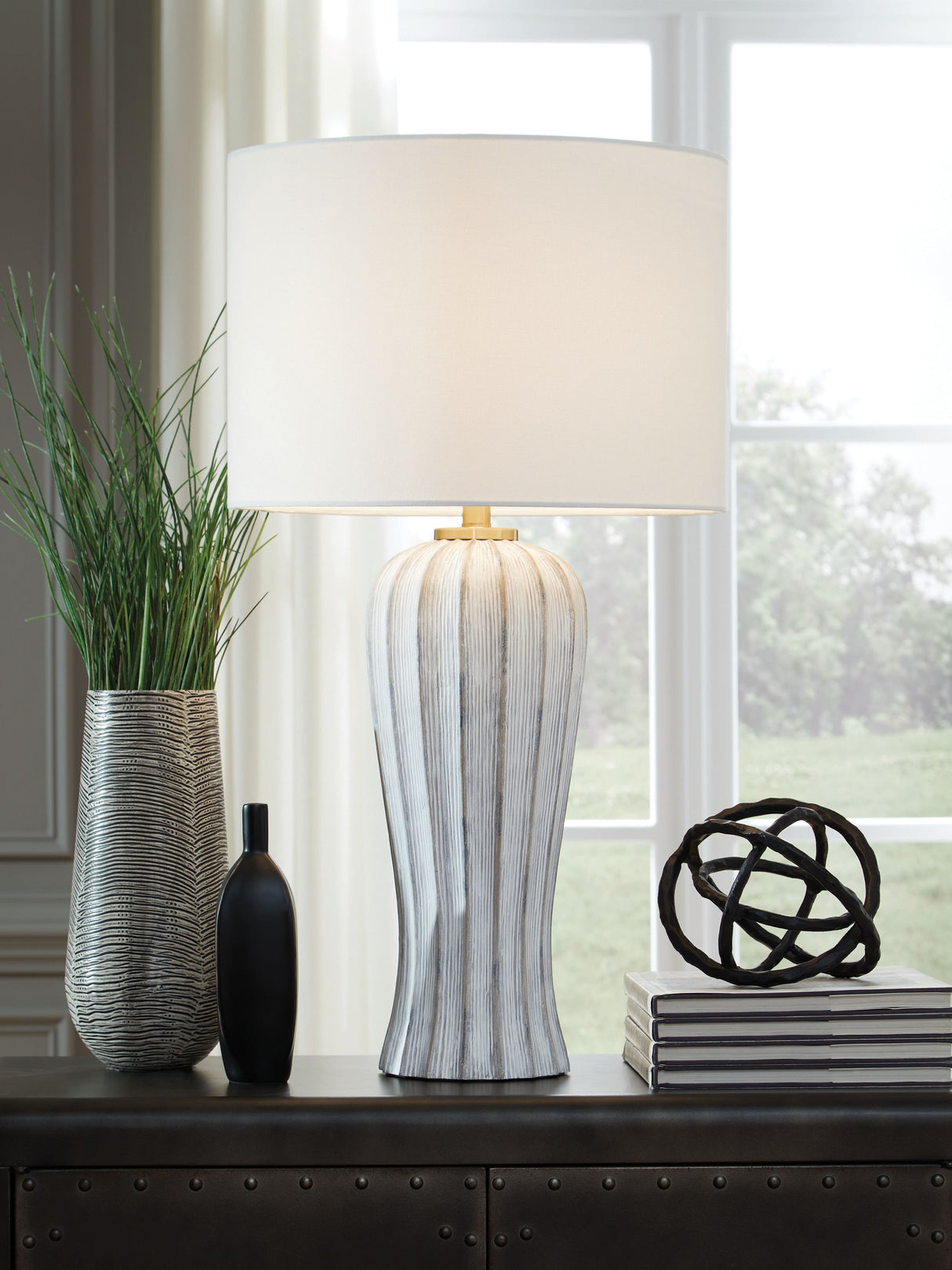Lanwell - Antique Gray - Poly Table Lamp by Signature Design by Ashley® | Bel Furniture