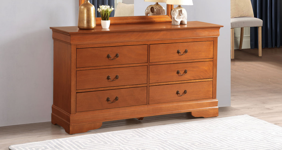 Elegant Traditional Storage Dresser