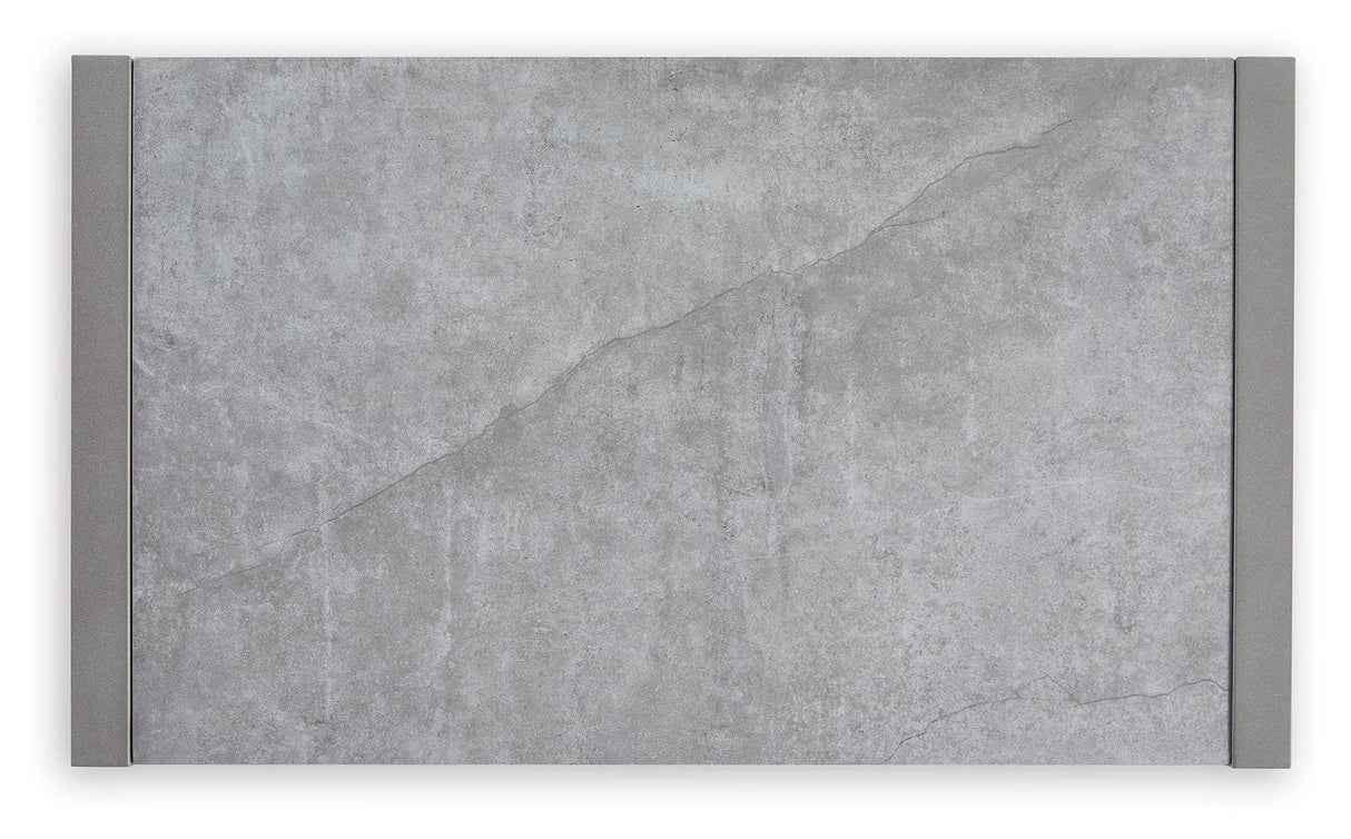 Hurley Park - Table by Signature Design by Ashley® | Bel Furniture