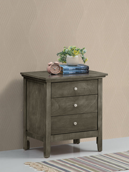 3 Drawer Nightstand & Dove Tailed Drawers
