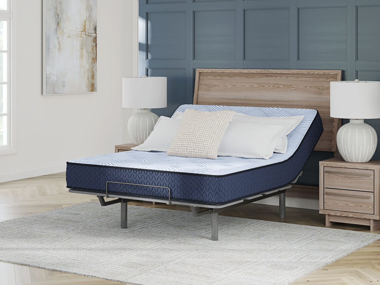 Peak 2.0 10 Hybrid - Mattress by Sierra Sleep® by Ashley | Bel Furniture