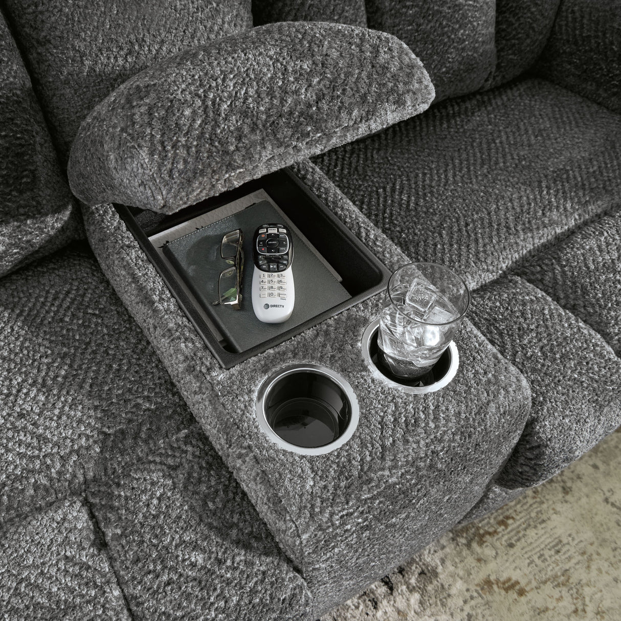 Frohn - Dbl Reclining Loveseat With Console by Signature Design by Ashley® | Bel Furniture