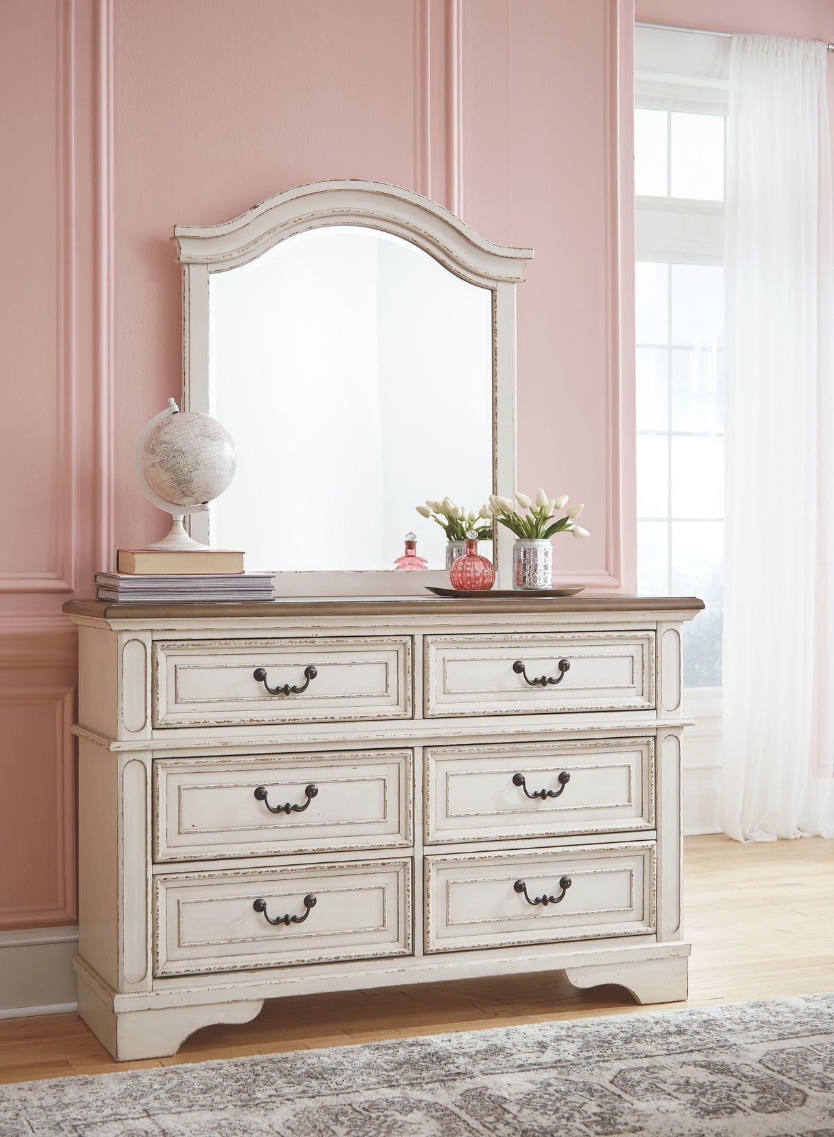 Realyn - Dresser, Mirror White Dresser & Mirror 6 Drawers by Signature Design by Ashley® | Bel Furniture
