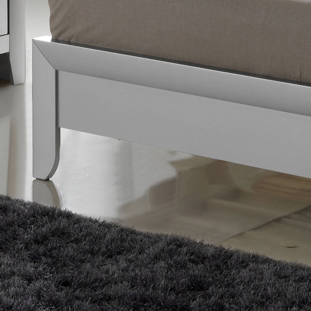 Padded Headboard Design Panel Bed