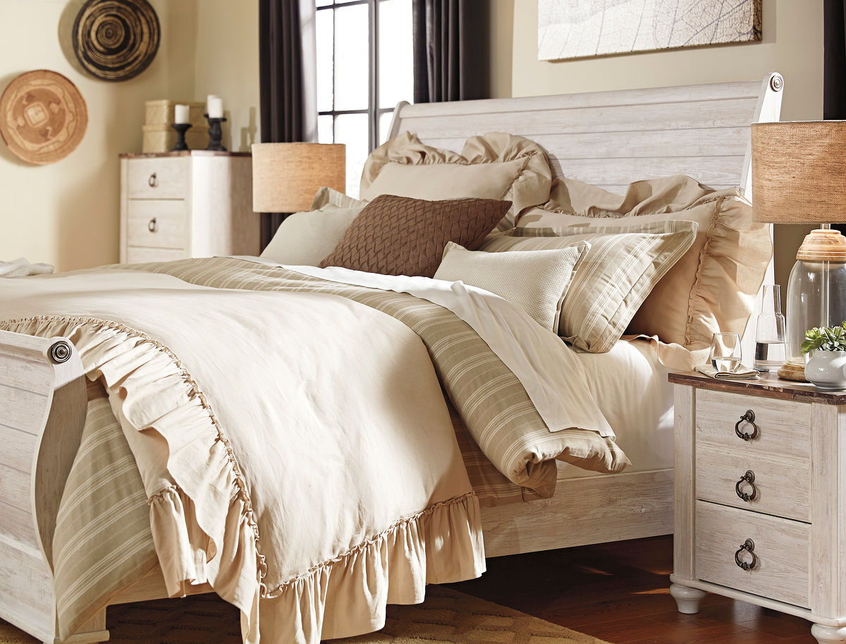 Willowton - Bed by Signature Design by Ashley® | Bel Furniture
