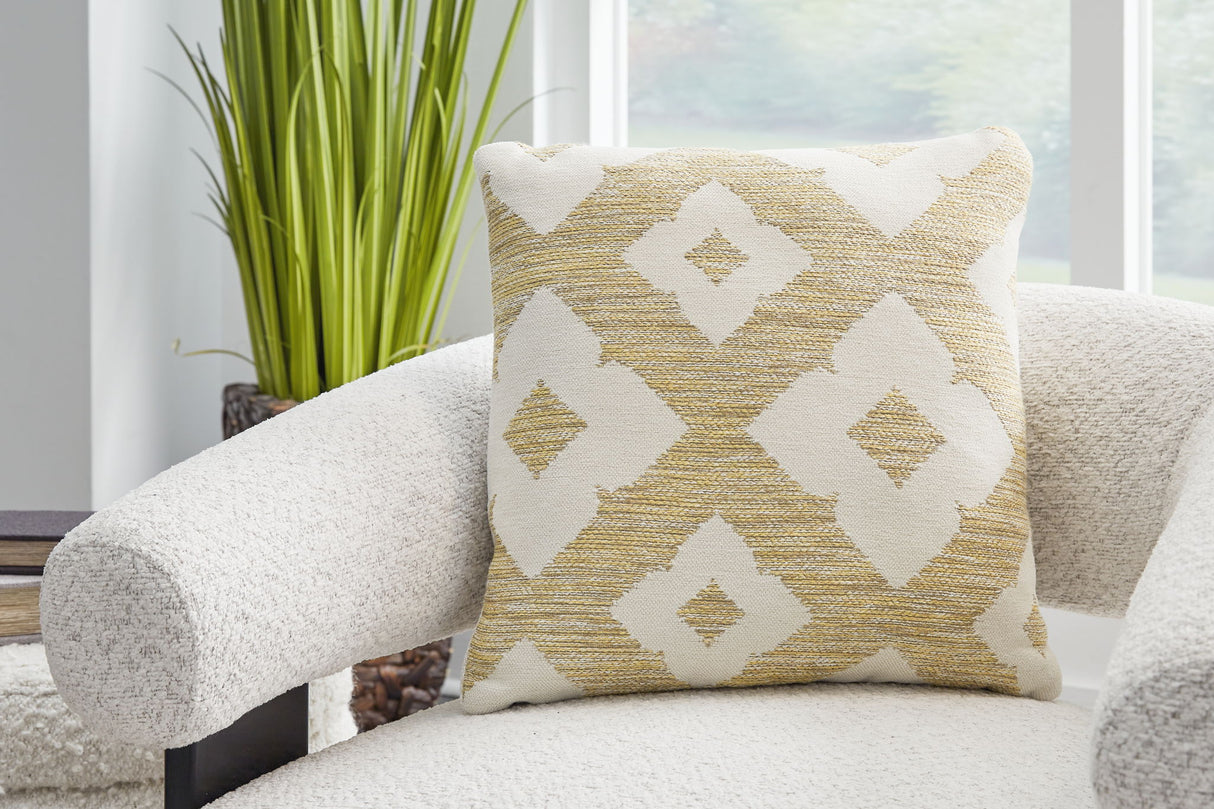 Brockner Next-Gen Nuvella - Pillow (Set of 4) - Brown / Yellow