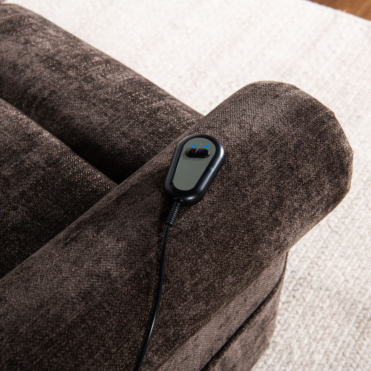 Irwin - Power Lift Recliner Chair by Jennifer Taylor Home | Bel Furniture