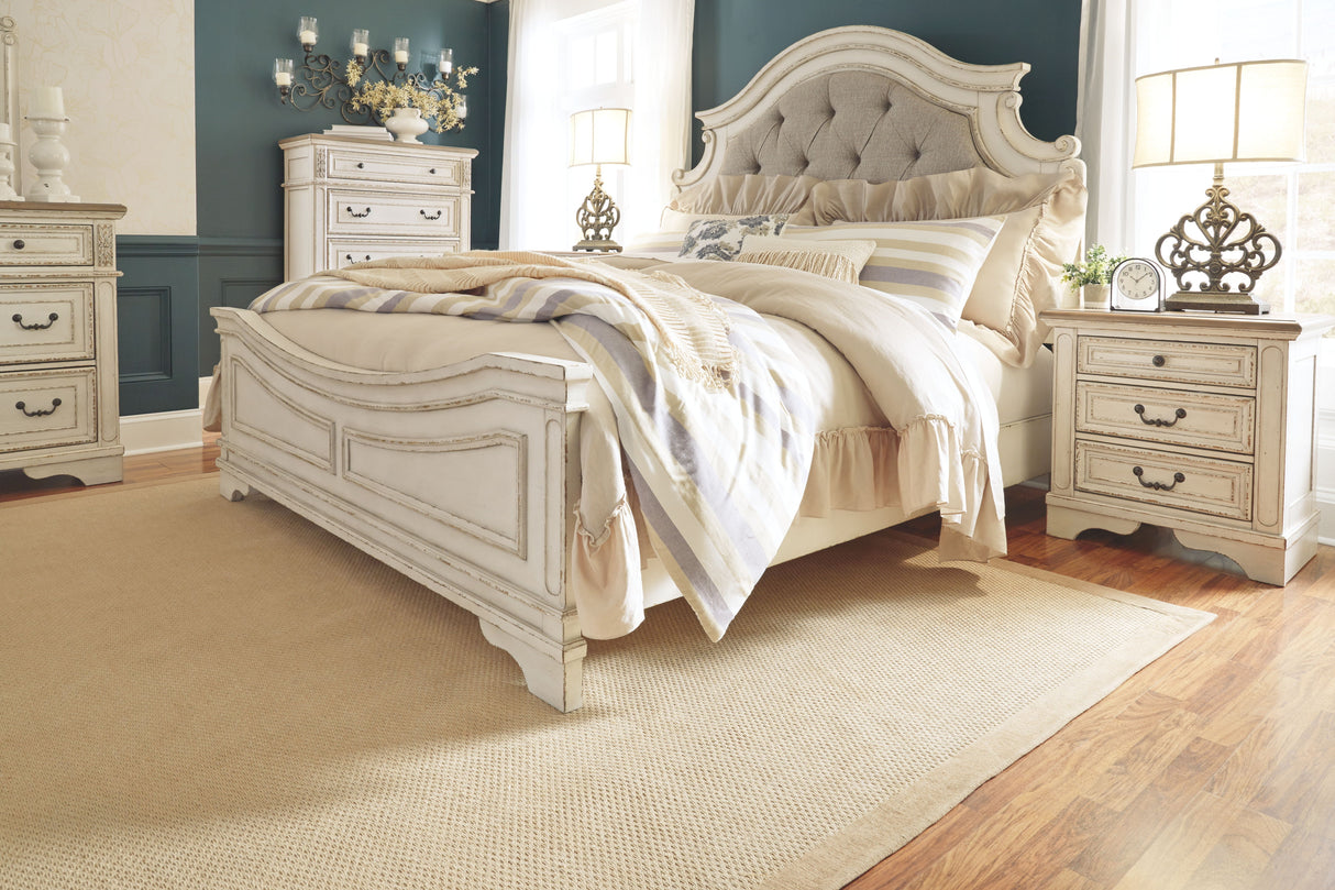 Realyn - Panel Bedroom Set by Signature Design by Ashley® | Bel Furniture